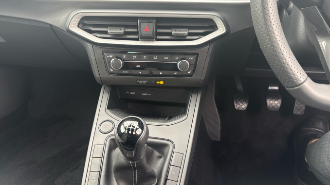 SEAT Ibiza 1.0 TSI 115 FR Sport 5dr Petrol Hatchback - Image 14